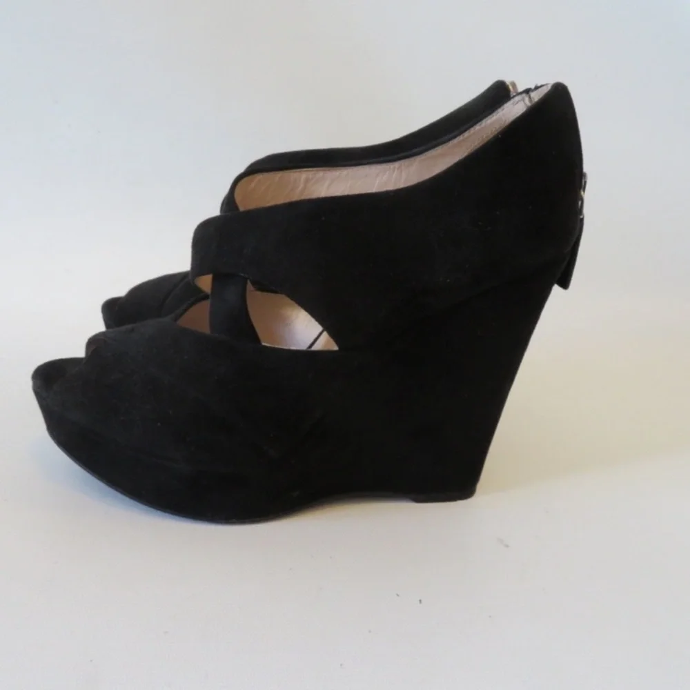 PRADA BLACK SUEDE OPEN TOE WEDGE SANDALS SIZE 37.5 - Picture 2 of 6